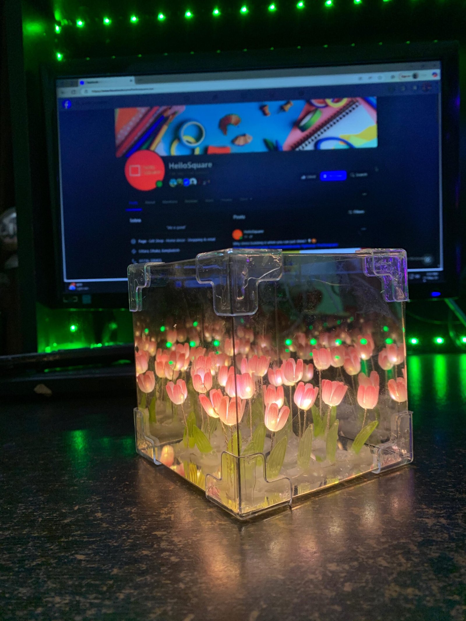 Tulip Cube Mirror Lamp | Complete Product - Image 6